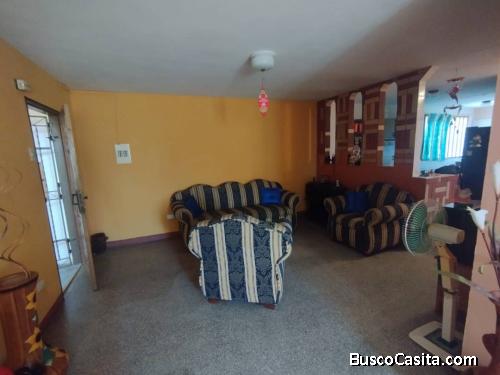 SE VENDE BELLO APARTAMENTO URB. GRAN MARISCAL