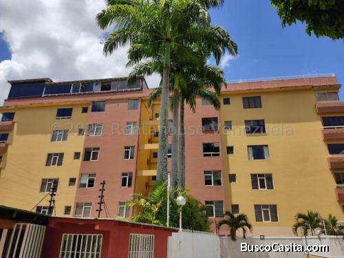 Se Vende Apartamento Colinas de Bello Monte MLS #23-10550