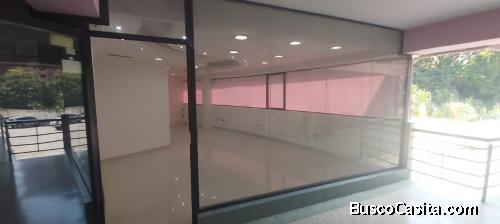 KN Bienes Raices Alquila Local Comercial CC Paseo Garibaldi Urb Valles de Camoruco Valencia Carabobo