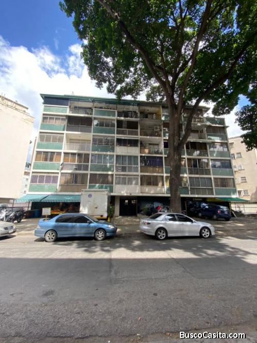 Vendo apartamento 75 m2, 2h1b1pe, Colinas de Bello Monte