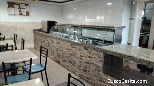 SE VENDE FONDO DE COMERCIO