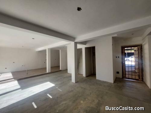 Yosmar Muñoz Vende Town House en Alto de Monte Alegre FOTH-394