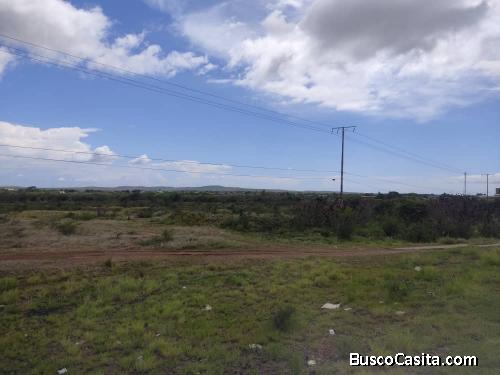 Exelente ubicación terreno en venta , avenida Juan Bautista arismendi sector el dátil municipio díaz