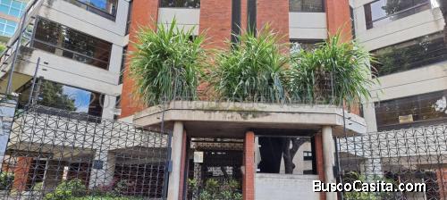 Se Vende Apartamento 	La Castellana MLS #23-8147