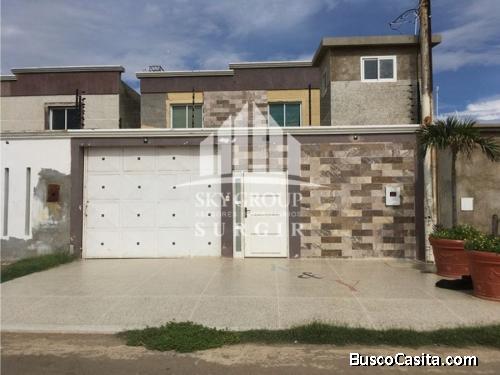 Se vende Casa en Puerta Maraven 