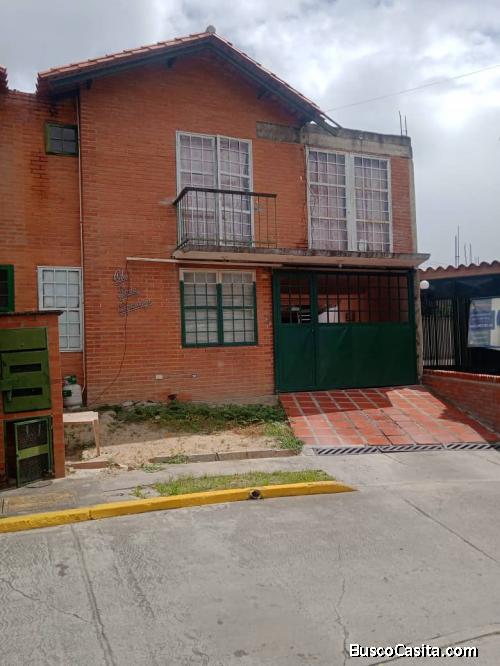 Townhouse en Guatire EN VENTA precio de oportunidad