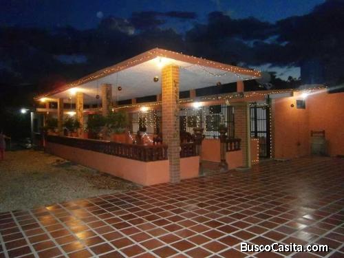 Terreno En Venta En Tacarigua, Carlos Arvelo FOT-207