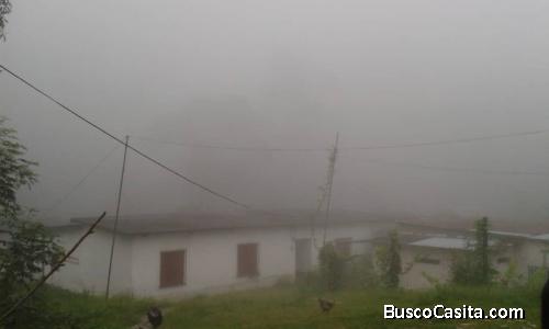 (BAJA DE PRECIO)Rafabienes vende posada en santa Apolonia cerca a las aguas termales