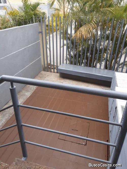 VENTA ESPECTACULAR CASA EN COLINAS DEL VIENTO