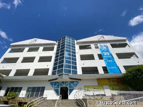 Gheizel Lugo Alquila Local en el Hospital Metropolitano del Norte FOL-524