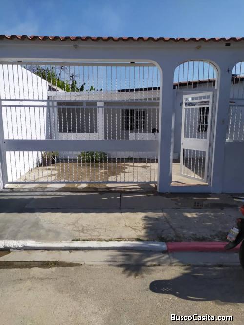 Abg. Hernan Valerio Vende Casa en el Conjunto Residencial El Saman Guacara