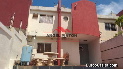 CASA EN VENTA EN CUMBRES DE MARACAIBO MARACAIBO API 4045
