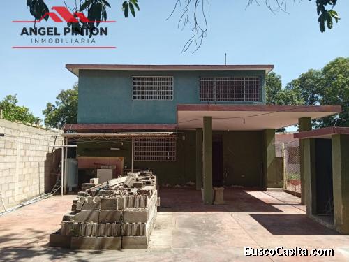 CASA COMERCIAL VENTA AMPARO MARACAIBO API 4179