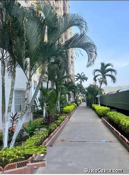 Bello apartamento en lecherias