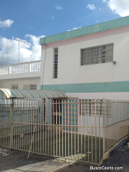 CASA-QUINTA de dos plantas El Llanito