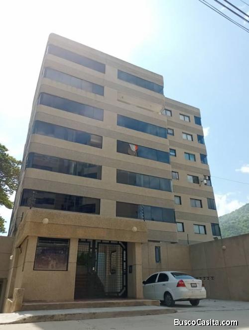 Vendo apartamento en La Guaira- Camuri Grande