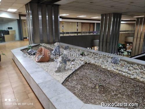 Se Alquila Oficina Sabana Grande MLS #23-15045