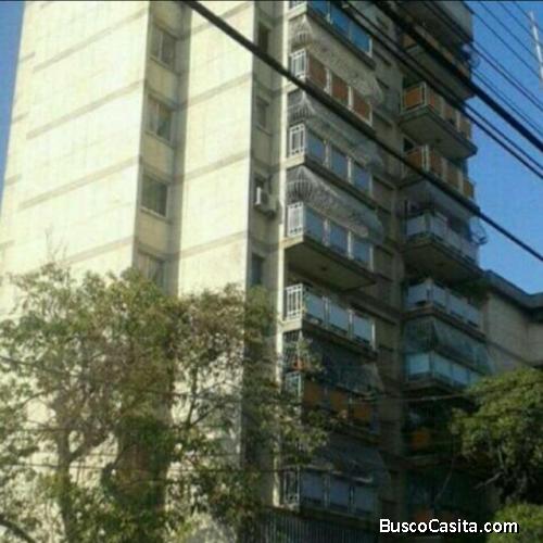 A la venta bonito y acogedor Apto zona céntrica Maracay 