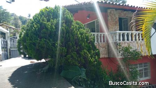 Alquilo casa equipada para turistas en Mérida-La Pedregosa.