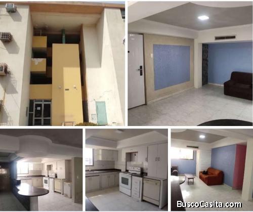 Vendo Apartamento en Residencias El Cuji, Consta de 2 Cuartos, 2 Baños