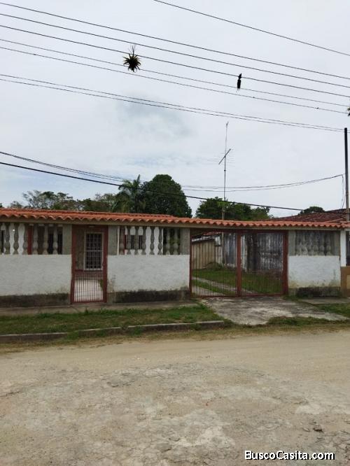 Se Vende Casa en rio chico, Flor de Mayo