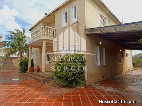 Se vende Gran Casa en Guanadito