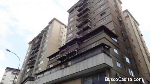 MLS23-8136 Venta apartamento El Marques