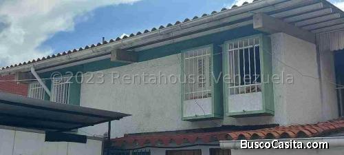 mls23-20822 Los Dos Caminos Venta Casa Comercial  PARA REMODELAR