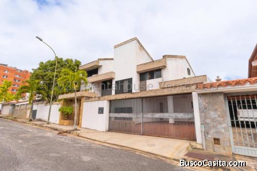 Casa en venta en Los Samanes MLS #23-1402