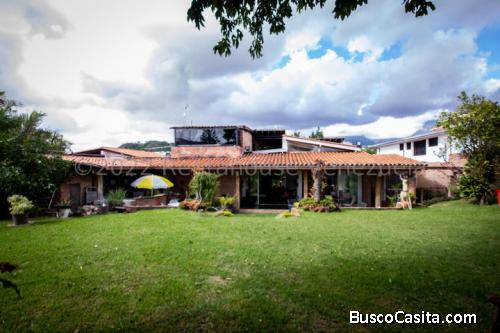 Casa en venta en Cumbres de Curumo MLS #23-16301