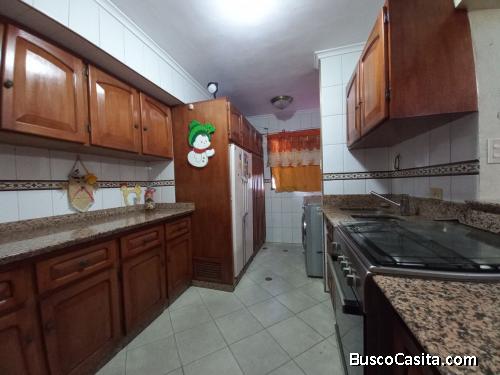 Apartamento en Residencias Arcoíris, Este de Barquisimeto 