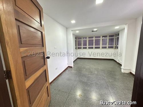 Se Alquila Oficina Las Mercedes MLS #23-24015