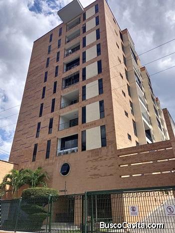 APARTAMENTO EN VENTA EN LA URB AGUA BLANCA - VALENCIA