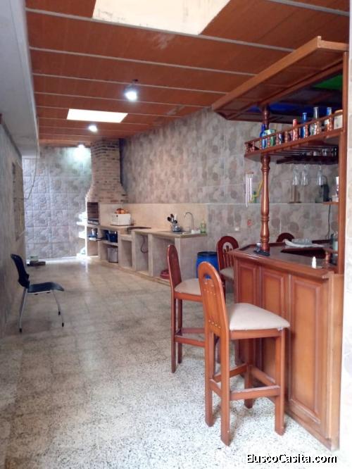 VENTA CASA SECTOR FIGUEROA EN SAN ANTONIO DE LOS ALTOS