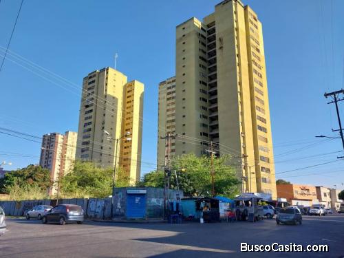 EN VENTA APARTAMENTO 76,50 MTS2 321 PISO BAJO PRECIO SÚPER NEGOCIABLE