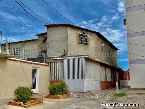 Casa en Venta Banco obrero cod rah 23-21619