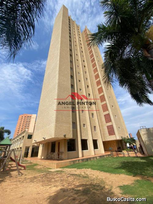 APARTAMENTO ALQUILER AV BELLA VISTA MARACAIBO API 7021 ELIDA HERNANDEZ ANGEL PINTON Fs T.W