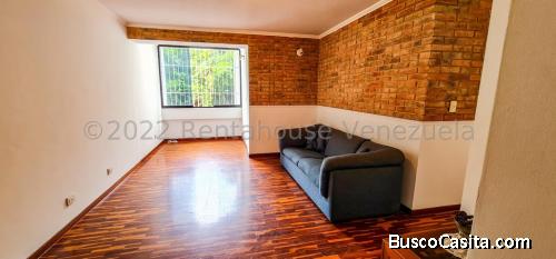 VENTA DE APARTAMENTO EN EL CAFETAL RAH 23-7870 ORLANDO FIGUEIRA 04125535289