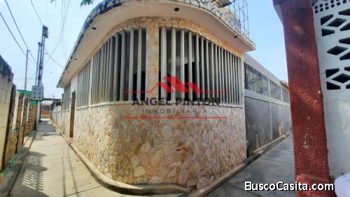 CASA EN VENTA EN SAN JACINTO MARACAIBO API 4159 ELIDA HERNANDEZ ANGEL PINTON FS T.W.