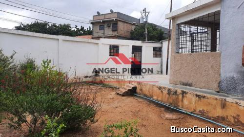 CASA EN VENTA EN AMPARO MARACAIBO API 4103 ELIDA HERNANDEZ ANGEL PINTON FS TEAM WORK