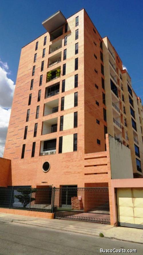 Alquila Apartamento Resid. Kiffa, Urb. Agua Blanca