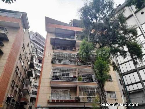 Totalmente remodelado, apartamento en venta en Campo Alegre MLS #23-13760