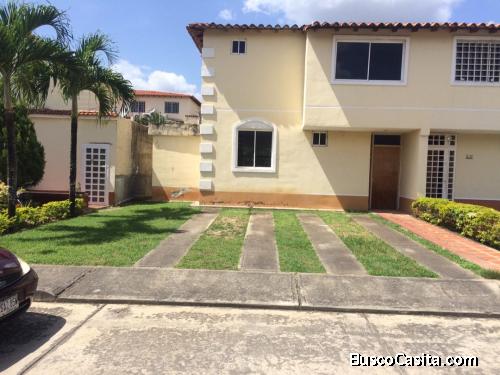 Casa en obra gris Urb Villas de Buenaventura Guatire