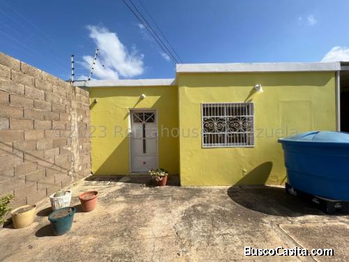 Casa en venta en la calle Josefa Camejo