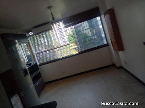 Apartamento tipo estudio cercano metro los simbolos