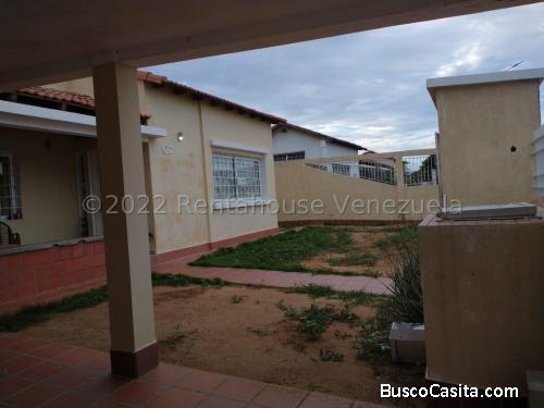 Casa en Venta Judibana cod rah 23-14313