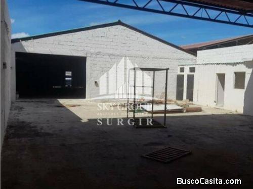 Sky Group Surgir vende: Galpón en Punto Fijo