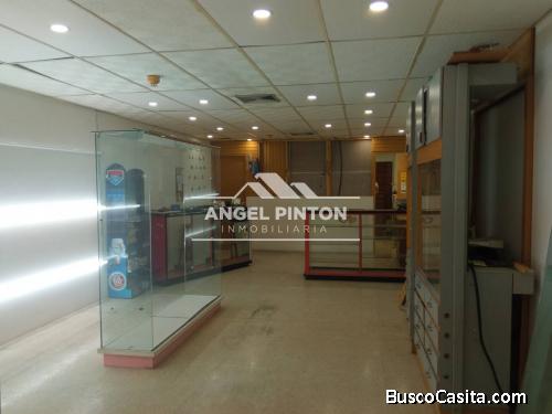 LOCAL COMERCIAL EN ALQUILER CC DELICIAS NORTE MARACAIBO API 2634 ELIDA HERNANDEZ ANGEL PINTON 