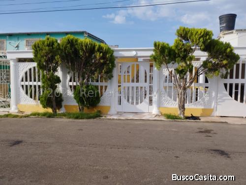 Casa en Venta Los Caciques cod rah 23-11852