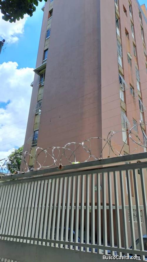 San Bernardino. excelente ubicacion, muy ventilado,  edifcio pequeño, ascensor, estacionamiento